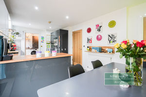 Photo 17- click for photo gallery